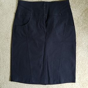 Highwaisted black pencil skirt